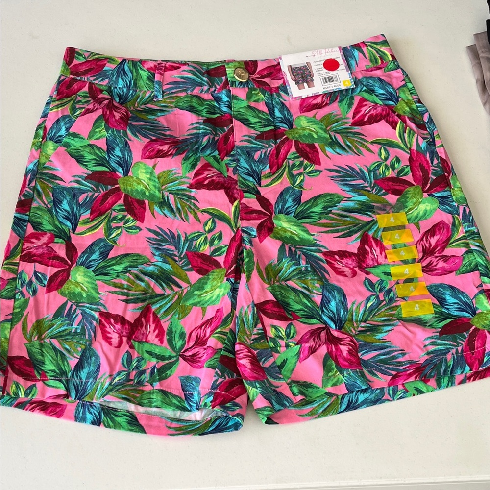 #2884 NWT STELLA PARKER Tropical Pink Leaf Print Shorts